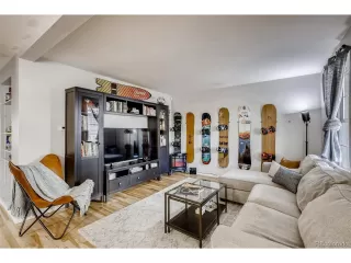 Photo #2: 6915133 Listing 