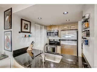 Photo #5: 6915133 Listing 
