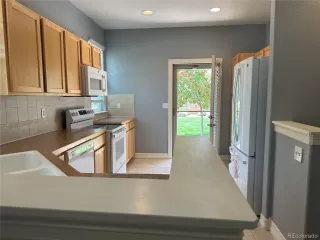 Photo #1: 6933713 Listing