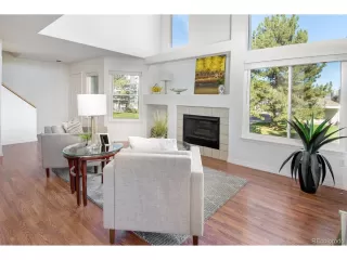 Photo #1: 6961737 Listing 