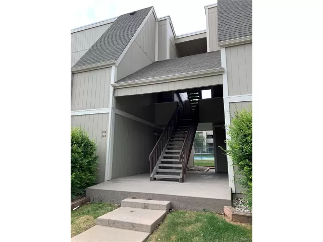 MLS: 6962763 Condo For Sale