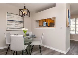 Photo #5: 6972385 Listing