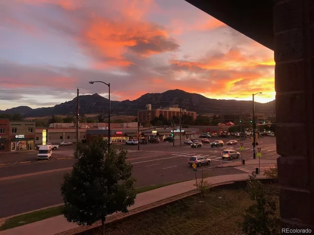 MLS: 6980337 Condo For Sale