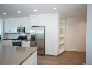 Photo #5: 6980337 Listing