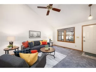 Photo #4: 6983489 Listing