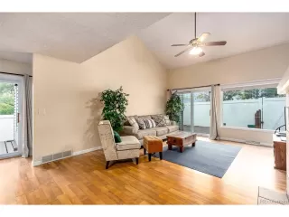 Photo #6: 6986026 Listing