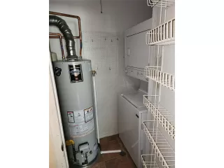 Photo #6: 6990673 Listing