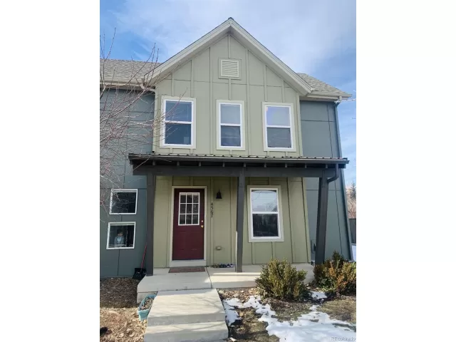 MLS: 6996802 Condo For Sale