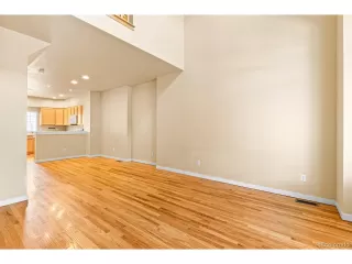 Photo #3: 6996905 Listing