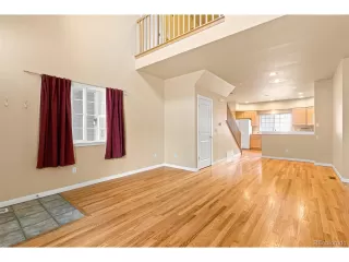 Photo #4: 6996905 Listing