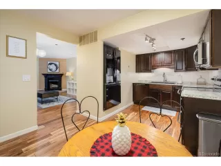 Photo #6: 7003542 Listing