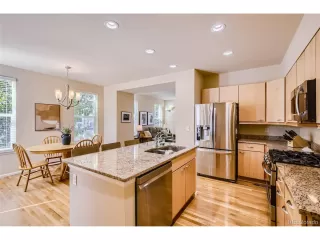 Photo #6: 7009229 Listing