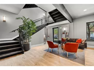 Photo #6: 7010948 Listing 