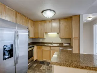 Photo #3: 7026489 Listing