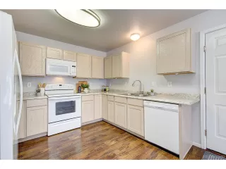 Photo #5: 7052063 Listing