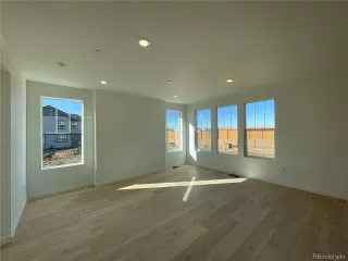 Photo #2: 7069138 Listing 