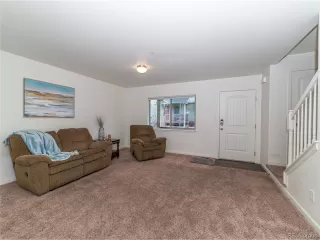 Photo #5: 7071426 Listing