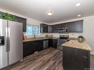 Photo #6: 7071426 Listing