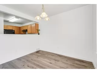 Photo #6: 7073972 Listing