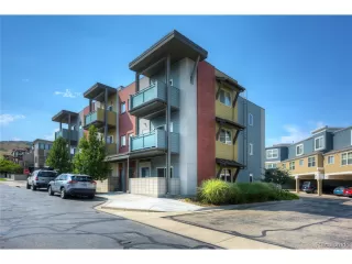 Photo #2: 7085092 Listing