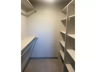 Photo #5: 7086657 Listing