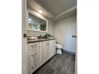 Photo #6: 7086657 Listing