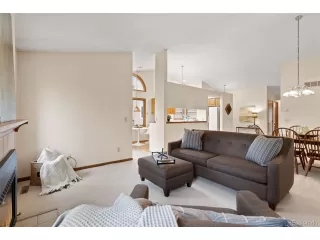 Photo #2: 7094618 Listing