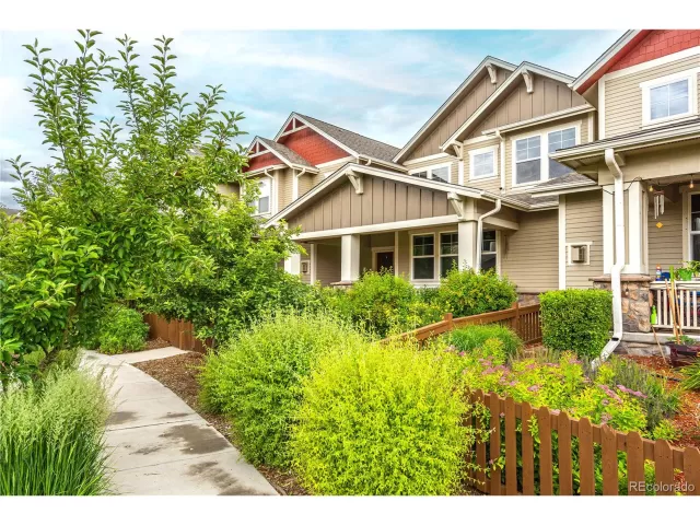 MLS: 7096937 Condo For Sale