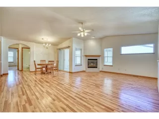 Photo #3: 7101905 Listing 