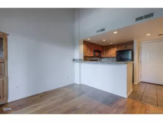 Photo #6: 7108303 Listing