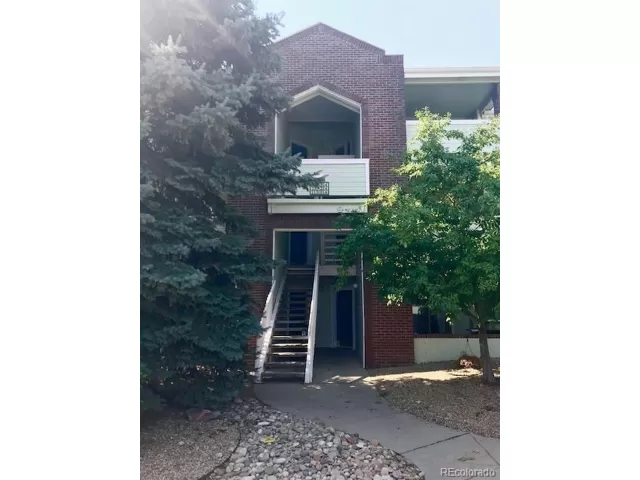 MLS: 7112101 Condo For Sale