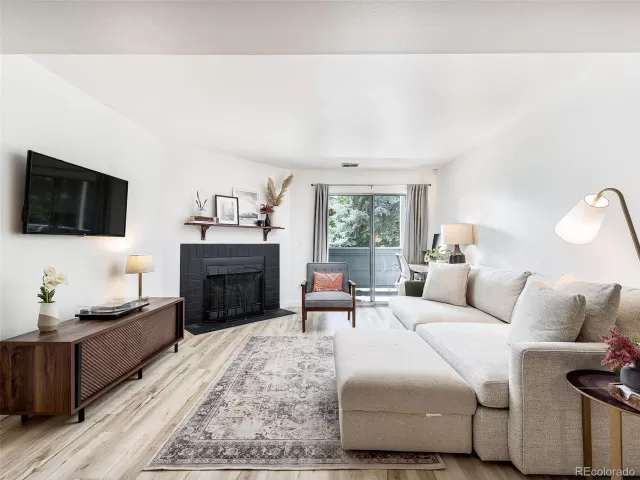 MLS: 7115891 Condo For Sale