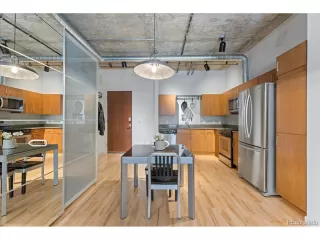 Photo #2: 7122522 Listing