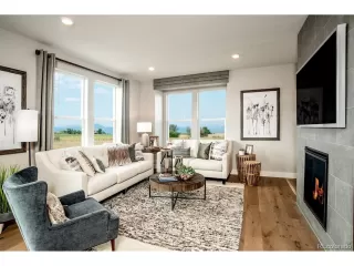 Photo #4: 7134301 Listing