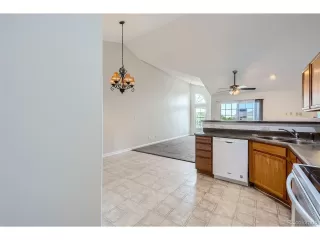 Photo #6: 7143730 Listing