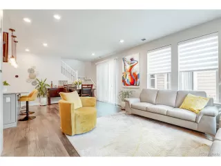 Photo #3: 7151449 Listing