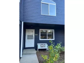 Photo #2: 7152727 Listing