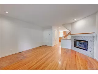 Photo #4: 7152727 Listing