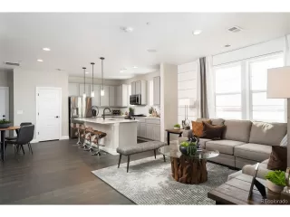 Photo #3: 7163794 Listing