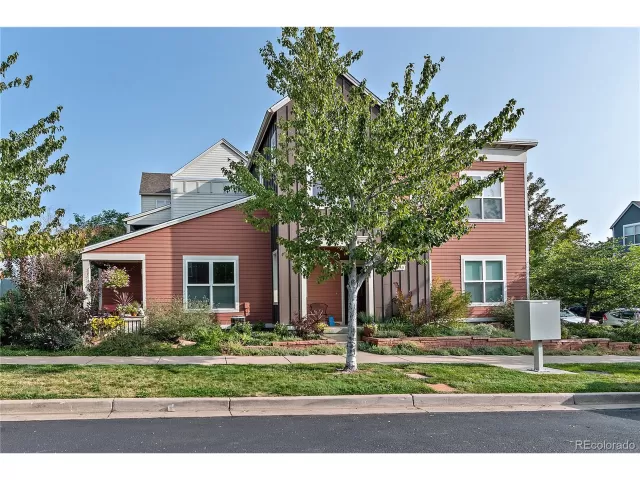 MLS: 7172096 Condo For Sale