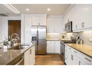 Photo #5: 7179081 Listing