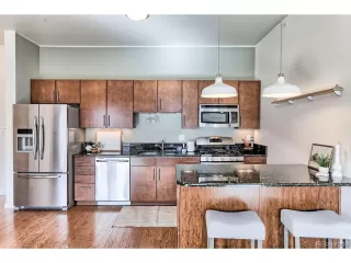 Photo #4: 7201385 Listing