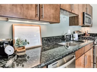 Photo #5: 7201385 Listing