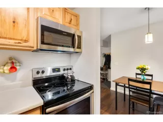 Photo #6: 7203459 Listing