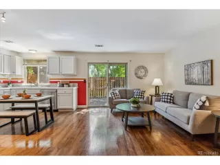 Photo #1: 7208086 Listing 