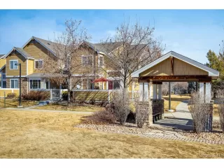 Photo #4: 7212966 Listing