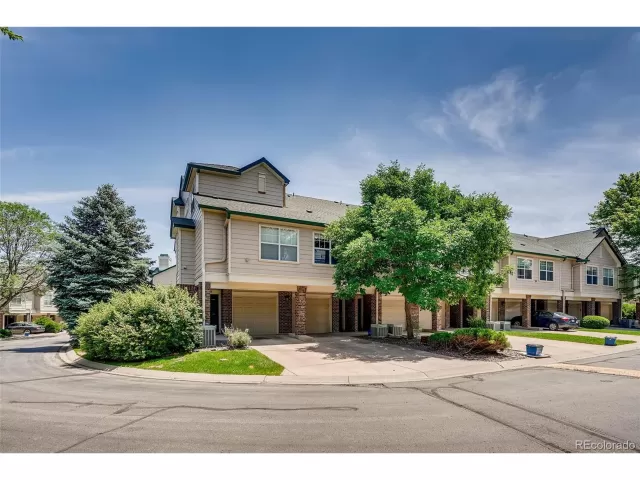 MLS: 7259887 Condo For Sale