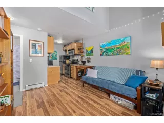 Photo #6: 7270785 Listing