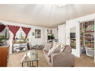 Photo #3: 7303393 Listing