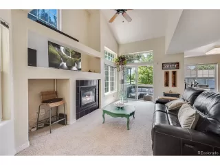 Photo #5: 7324559 Listing